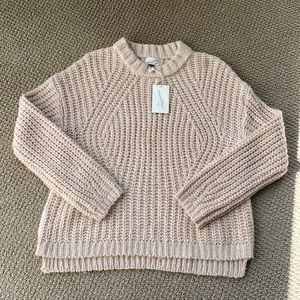 NWT Universal Threads sweater